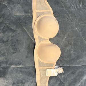 Elegant Strapless Cream Bra